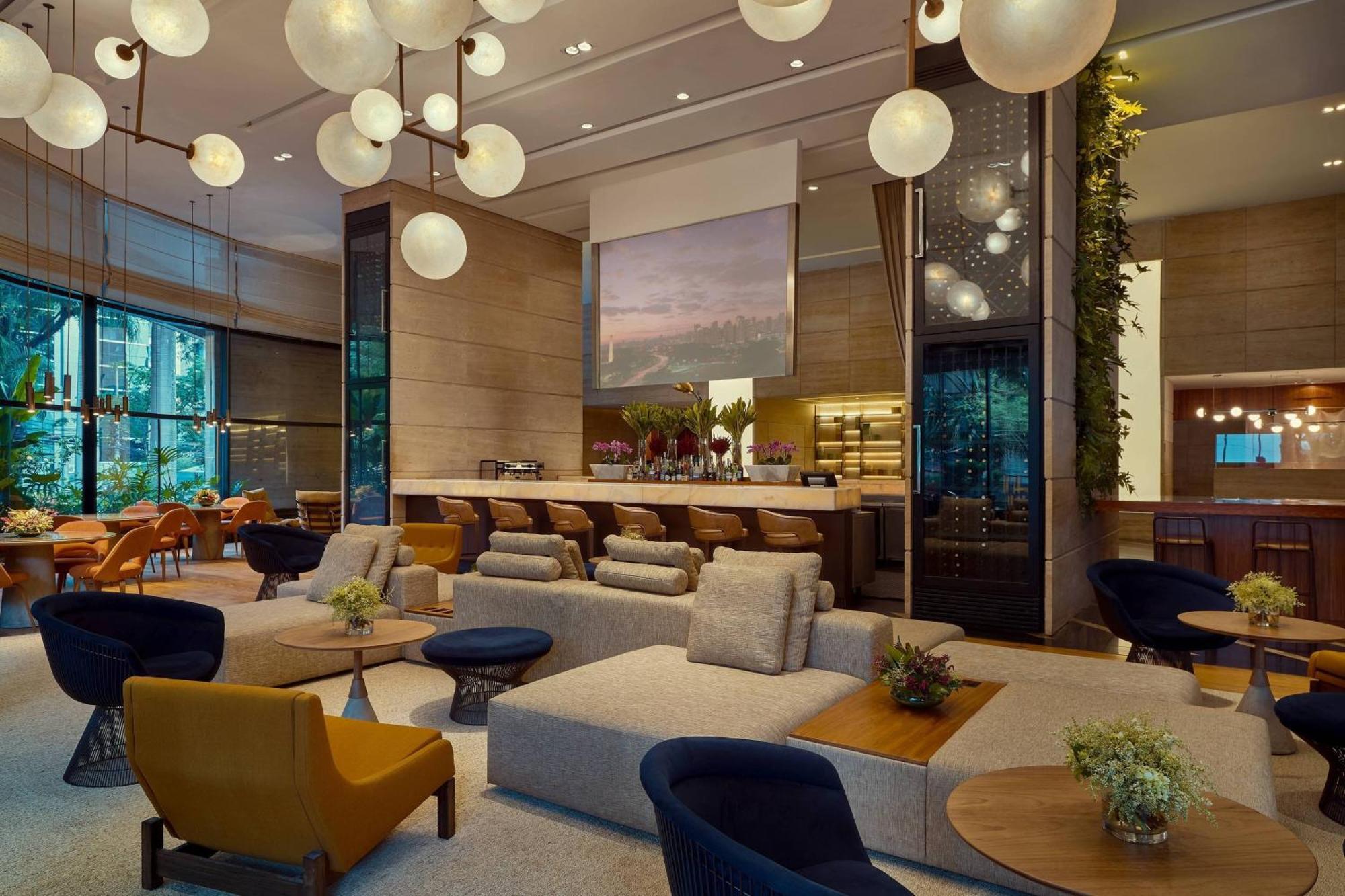 Renaissance Sao Paulo Hotel Exterior photo The lobby of the hotel